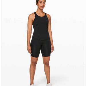 Lululemon X Barry’s shorts in black size 8